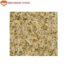 La pietra naturale ha fiammeggiato resistenza della macchia del granito giallo sabbia della pietra G682 del granito la forte
