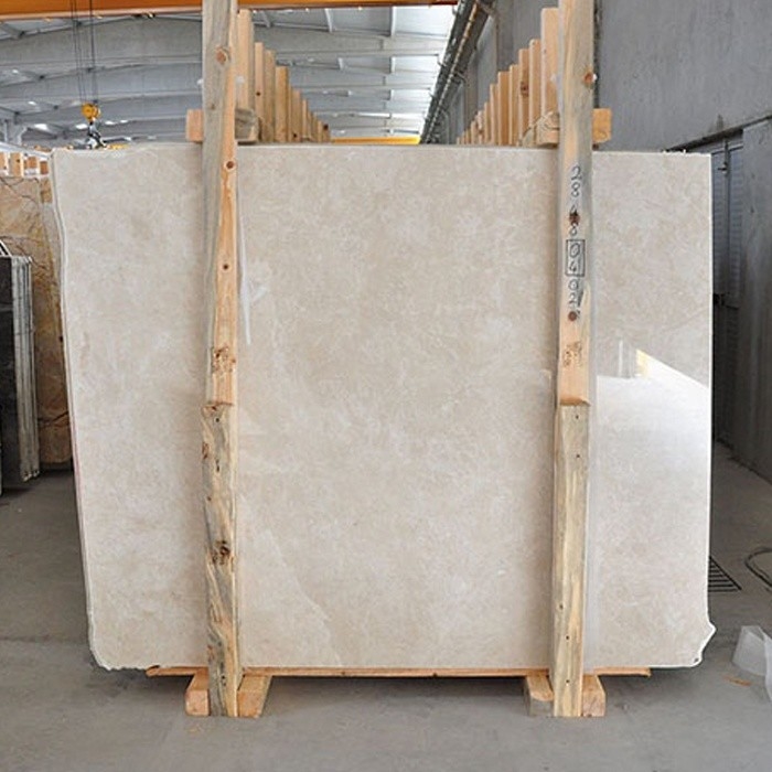 Proprietà compressiva del Mpa di stile del marmo beige moderno 132,8 del Latte, densità in serie 2,73 G/Cm3