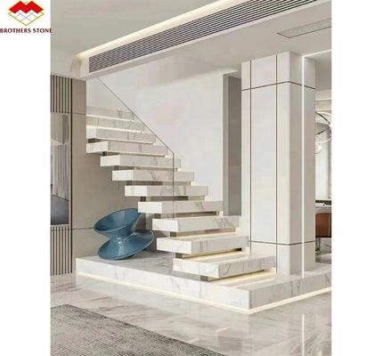 Scale di pietra sinterizzata tagliata su misura per il lusso di design moderno in vari colori