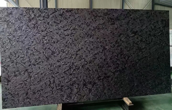 Superficie in cuoio naturale spazzolato Matrice VersaceNero classico Quartzita nera da banco dal Brasile
