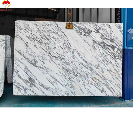 Pareti e pavimenti di design moderno tavolino in marmo bianco neve con vene marroni