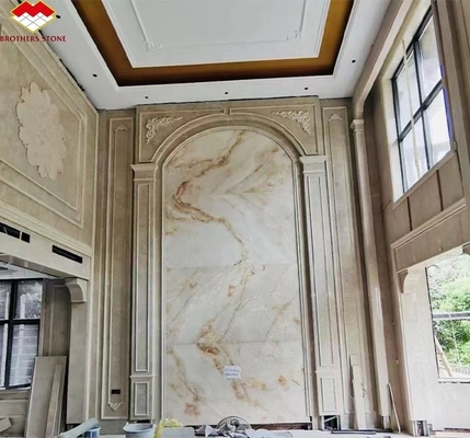 Modern White Onyx Marble Wall Bookmatched Slabs per la decorazione personalizzata in pietra naturale