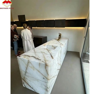 Tavolo di marmo in onico trasparente per il pranzo di lusso