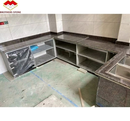 Parco moderno Granito marrone britannico Pietra lucidata Superficie per il design del bancone della cucina