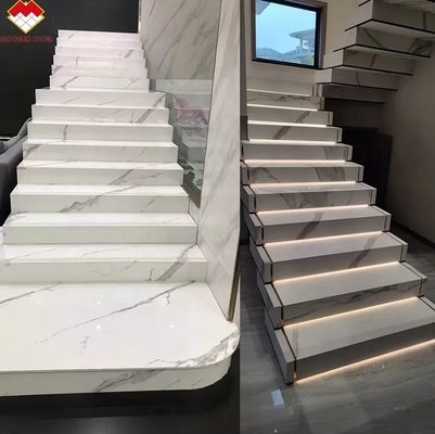 Personalizzato lucidato o opaco Calacatta Bianco Marmo Aspetto Porcellana Piastrelle Scale Mohs 6-7 Durezza