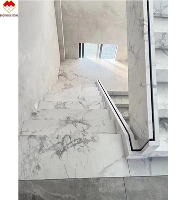 MOHS 6-7 Durezza Marmo Bianco Aspetto Porcellana Piastrelle Scale con Disegno Personalizzato