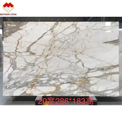Scale d'oro di Calacatta lucidata in Italia Scale in marmo in interni di pietra di lusso moderno