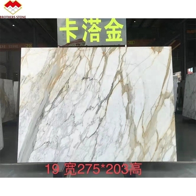 Scale d'oro di Calacatta lucidata in Italia Scale in marmo in interni di pietra di lusso moderno