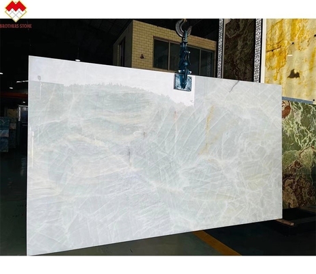 Moderno design di villa lucidata bianca lastra di marmo di onice per pareti e pavimenti del soggiorno