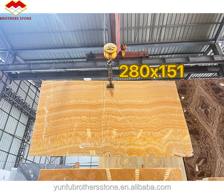 Tolleranza di spessore /- 1 mm Match di libro antico marmo giallo Onyx per componente lavandino