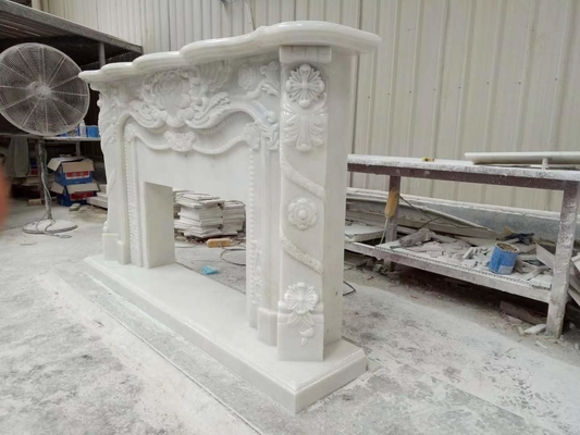 Fuoco di marmo bianco di design moderno per installazione a parete