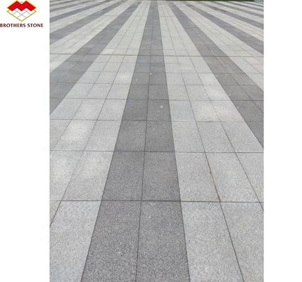 Granito cinese tagliato su misura lastra per pavimenti esterni 30mm lucidato pietra in fiamme