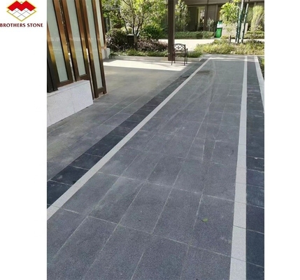 Granito cinese tagliato su misura lastra per pavimenti esterni 30mm lucidato pietra in fiamme