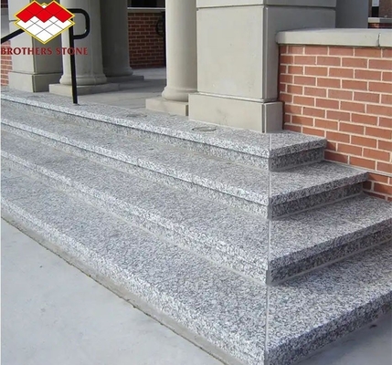 Pavimenti in granito naturale, pietra di design moderno, scale galleggianti rettilinee, tagliate a misura