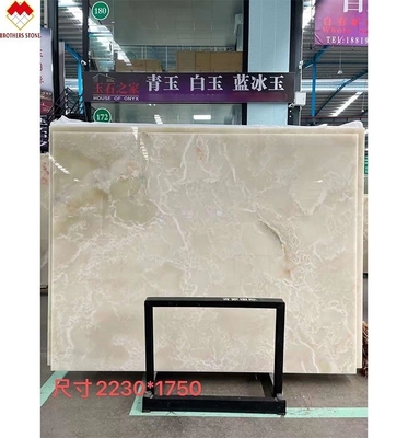 Slab di marmo di onice bianco reale retroilluminato per tavolo personalizzabile, bancone e pannello di parete