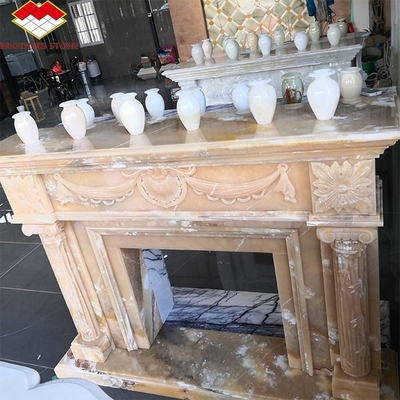 Camini di marmo interni personalizzati
