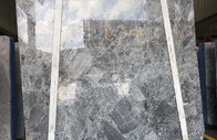 Pavimento di lastra di pietra naturale soleggiato delle mattonelle del marmo dell'Italia/del marmo di colore Grey d'argento 30x30cm
