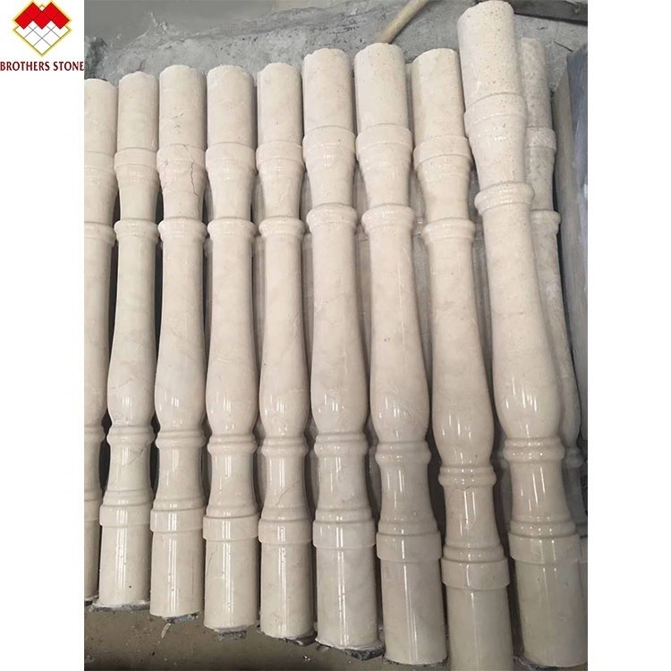 Elegante baluster in pietra marmorea di onice bianco per la decorazione delle scale in Nord America e in America Latina